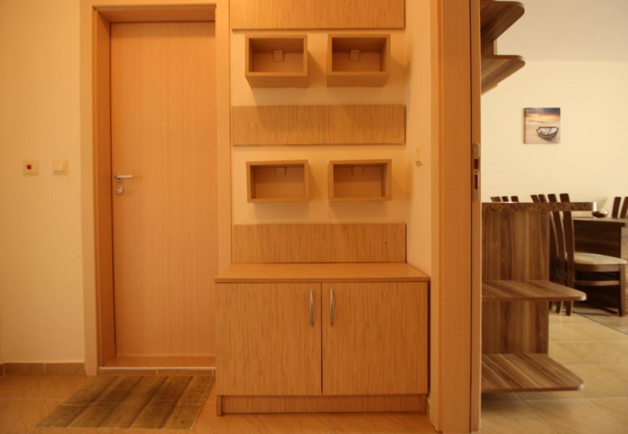 Allia Apartments ラヴダ エクステリア 写真