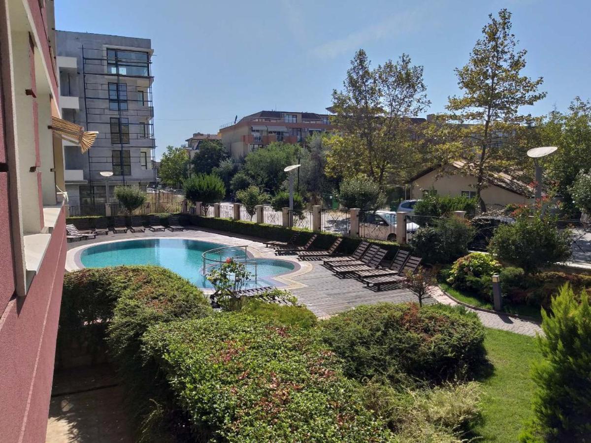 Allia Apartments ラヴダ エクステリア 写真